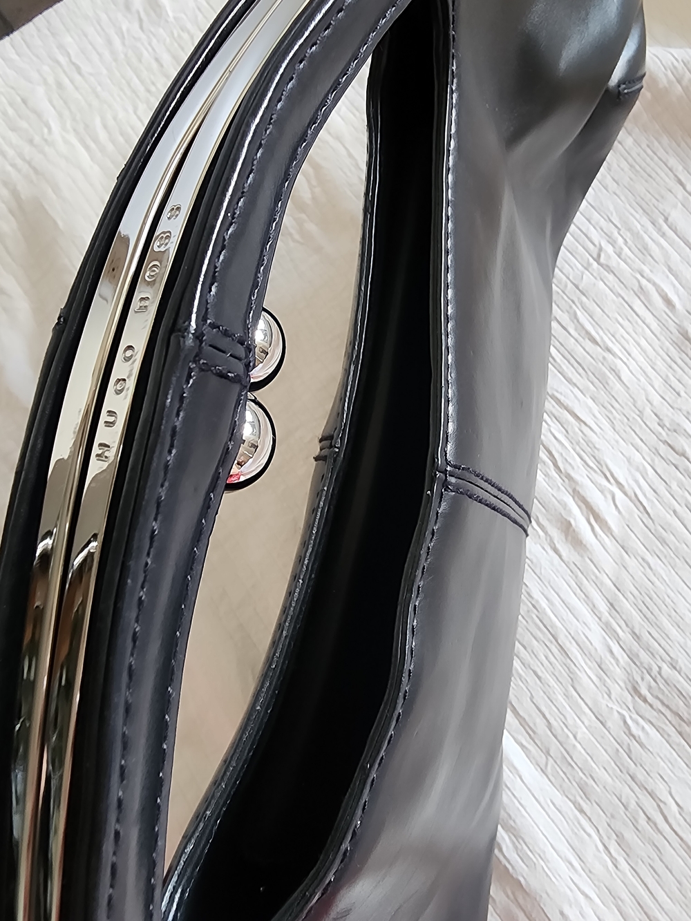 Hugo Boss Black Leather Oval-Handle Clutch - Picture 3 of 3
